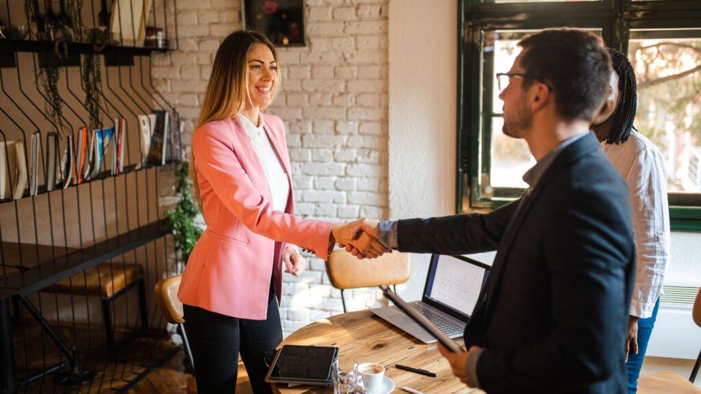 What's the Difference Between a Buyer's Market and a Seller's Market?